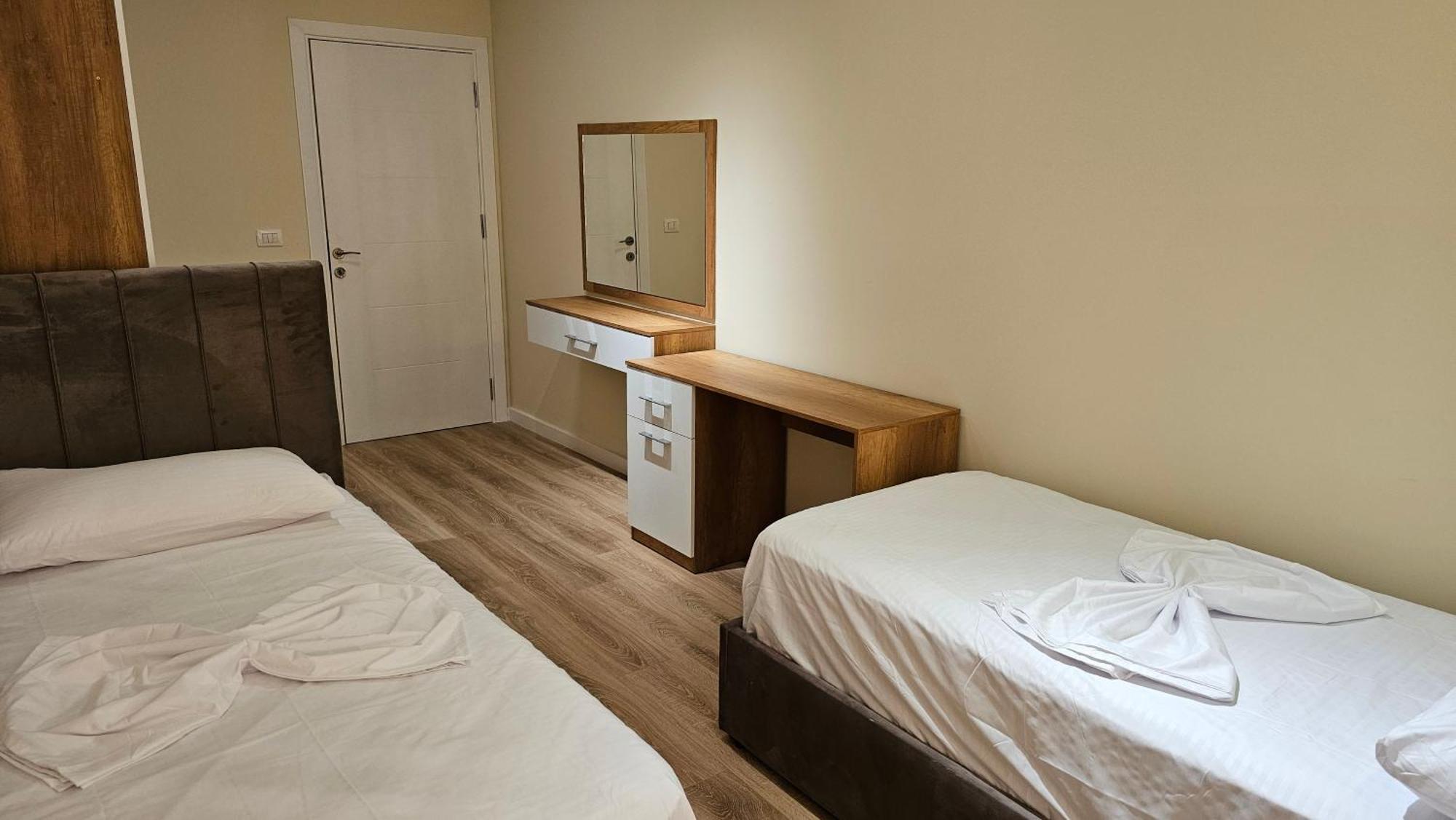Tirana Airport Apartment Dış mekan fotoğraf
