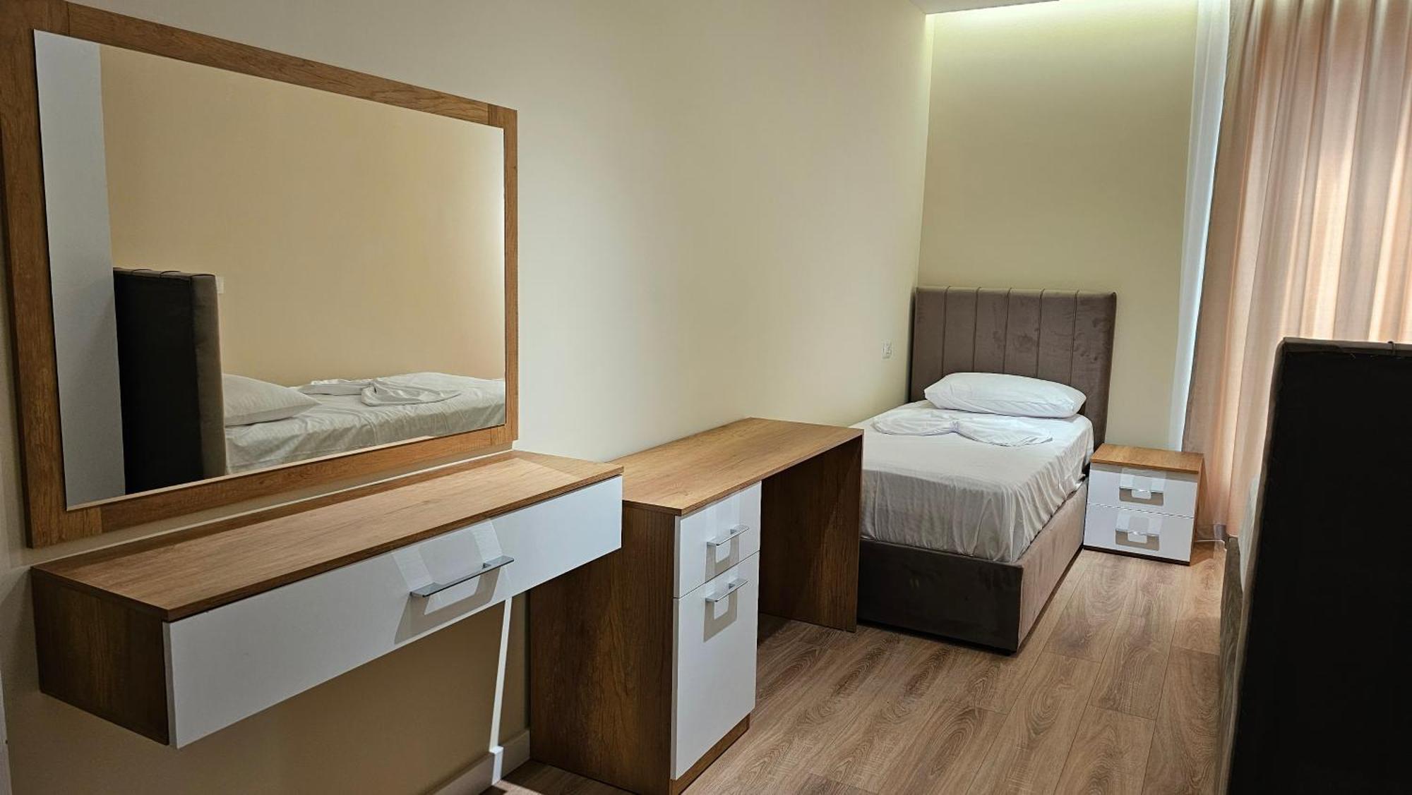 Tirana Airport Apartment Dış mekan fotoğraf